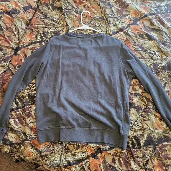 Victoria Sport long sleeve tee/sweatshirt - Picture 3 of 4